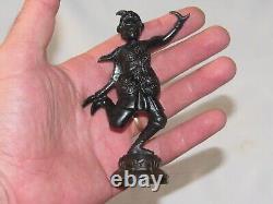 09J15 PETITE ANCIENNE STATUE SCULPTURE EN BRONZE DEESSE INDOCHINE FIN XIXe