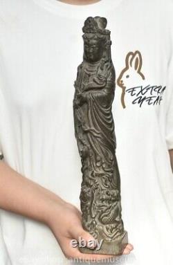 16 statue de Guanyin bouddhiste ancienne sculpture en bois rare en Chine