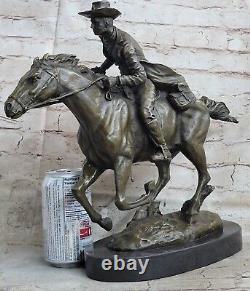 23 Livre Ancien Ouest Cowboy Rodéo Pistolet Cheval Statue Bronze Sculpture Solde