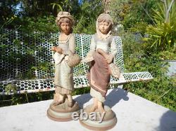 2 Anciennes statue scuplture terre cuite terracotta femme Goldscheider 3 points