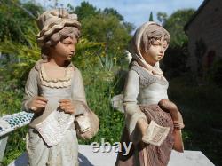 2 Anciennes statue scuplture terre cuite terracotta femme Goldscheider 3 points