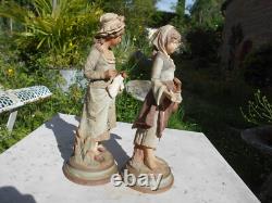 2 Anciennes statue scuplture terre cuite terracotta femme Goldscheider 3 points