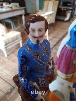2 Bouquetières sculptures statues anciennes 39 cm 19 siècle porcelaine Paris