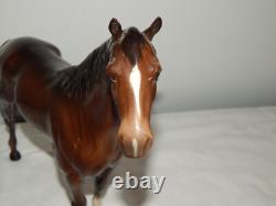 ANCIENNE Grande SCULPTURE Statue Animalière CHEVAL en Céramique