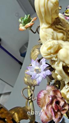 ANCIENNE &RARE STATUE Piéta DECOR DE FLEURS ET BOUGEOIRE