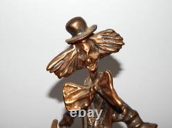 ANCIENNE SCULPTURE STATUE en BRONZE CLOWN Jouant de la Musique Signée Lohé