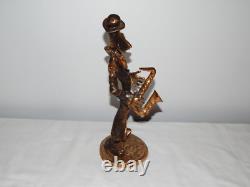 ANCIENNE SCULPTURE STATUE en BRONZE CLOWN Jouant de la Musique Signée Lohé