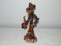 ANCIENNE SCULPTURE STATUE en BRONZE CLOWN Jouant de la Musique Signée Lohé