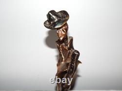 ANCIENNE SCULPTURE STATUE en BRONZE Personnage Signée Lohé