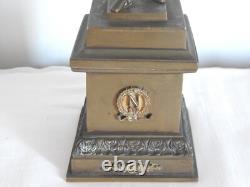 ANCIENNE SCULPTURE Statue en BRONZE Napoléon Bonaparte avec son épée