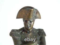 ANCIENNE SCULPTURE Statue en BRONZE Napoléon Bonaparte avec son épée