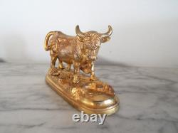 ANCIENNE SCULPTURE Statue en BRONZE TAUREAU