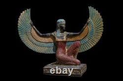 ANCIENNE STATUE EGYPTIENNE DÉESSE ISIS, sculpture de la déesse ailée Isis fai