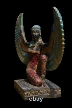 ANCIENNE STATUE EGYPTIENNE DÉESSE ISIS, sculpture de la déesse ailée Isis fai