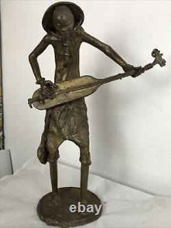 ANCIENNE STATUE SCULPTURE MUSICIEN BRONZE AFRIQUE Hauteur 37 Cm