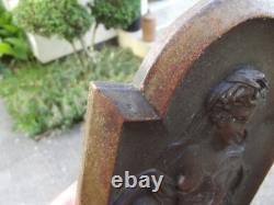 Allégorie Ancien bas relief en bois durci ébonite d'époque Napoléon III