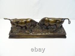 Ancien Bronze Combat De Taureau Statue Sculpture Animaliere Fighting Bull