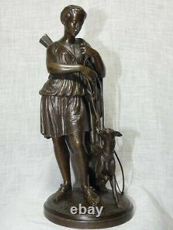 Ancien Bronze Diane et son chien Antoine Pierre AUBERT 1853-1912 France XIXe