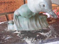 Ancien Bronze Sur Socle En Marbreenvol D Une Mouette Sur Une Vague