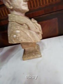 Ancien Buste En Plâtre Signé