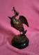 Ancien Sculpteur/ Statue Bronze Oiseau De Mer Grenouille Dans Sa Bouche