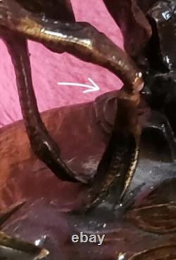 Ancien Sculpteur/ STATUE Bronze Oiseau De Mer Grenouille Dans Sa Bouche