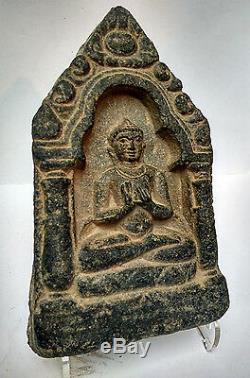 Ancien bouddha en grès enseignement Dynastie Pala Inde du Nord 9/10e