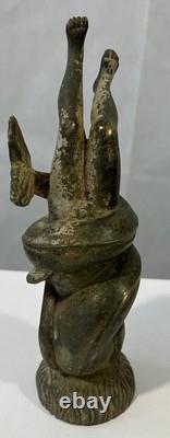 Ancien bronze scène mythologique dans l'esprit de la renaissance Italienne