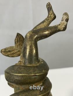 Ancien bronze scène mythologique dans l'esprit de la renaissance Italienne
