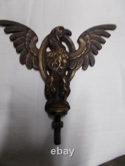 Ancien bronze type mascotte AIGLE double face belle patine, détails de qualité