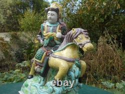 Ancien cavalier cheval chinois grande statue céramique émaillée tuile faîtière