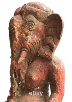 Ancien grande sculpture de Ganesh en bois ouvragé Cambodge XVIIIe