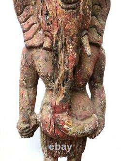 Ancien grande sculpture de Ganesh en bois ouvragé Cambodge XVIIIe