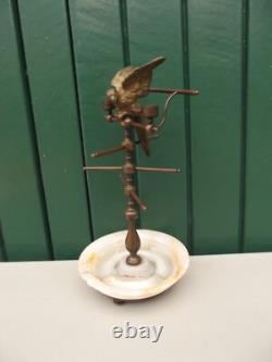 Ancien petit baguier à décor d'un perroquet en bronze et marbre ou albâtre N-1