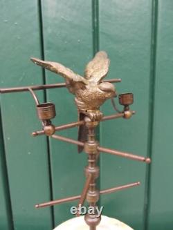 Ancien petit baguier à décor d'un perroquet en bronze et marbre ou albâtre N-1