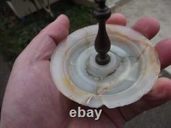 Ancien petit baguier à décor d'un perroquet en bronze et marbre ou albâtre N-1
