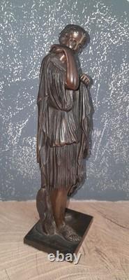 Ancien statuette femme antique en bronze patiné old statue Déco 25cm