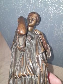Ancien statuette femme antique en bronze patiné old statue Déco 25cm