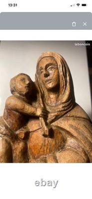 Ancienne Sculpture En Bois Massif Représentant La Vierge À L'enfant