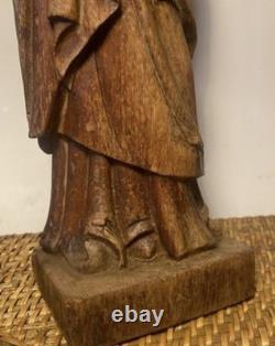 Ancienne Sculpture En Bois Massif Représentant La Vierge À L'enfant