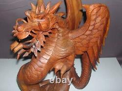 Ancienne Sculpture Fait Main Grand Dragon En Bois Exotique 43cm