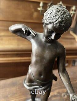 Ancienne Sculpture Statue en Bronze Chérubin Tenant Un Escargot Thomas Somme