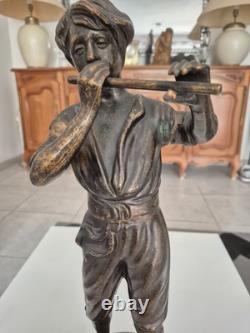 Ancienne Statue En Bronze