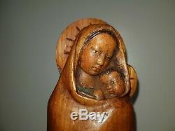 Ancienne Statue Vierge à l'enfant en bois sculpté, peint, Signé Eugène Quentric