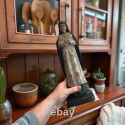 Ancienne Statue religieuse de la Sainte vierge en bois