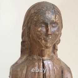 Ancienne Vierge Marie Bois Sculpté en Ronde-Bosse Traces de Polychromie 30,5 cm