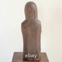 Ancienne Vierge Marie Bois Sculpté en Ronde-Bosse Traces de Polychromie 30,5 cm