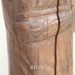 Ancienne Vierge Marie Bois Sculpté en Ronde-Bosse Traces de Polychromie 30,5 cm