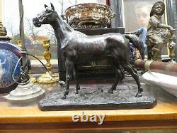 Ancienne grande statue sculpture acier patiné cheval de course etalon pur sang