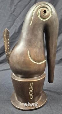 Ancienne sculpture contemporaine en Bronze Le prix VSCD MIME Signée
